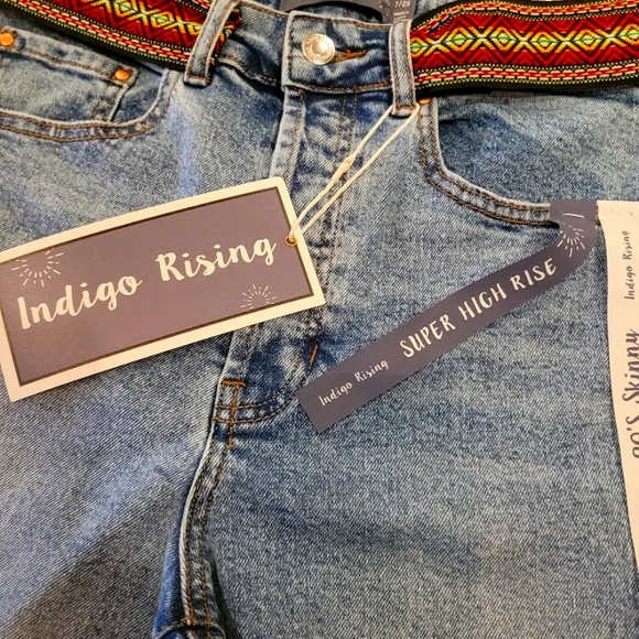 NWT "INDIGO RISING SUPER HIGH-RISE 90s SKINNY Jeans! - Picture 2 of 6